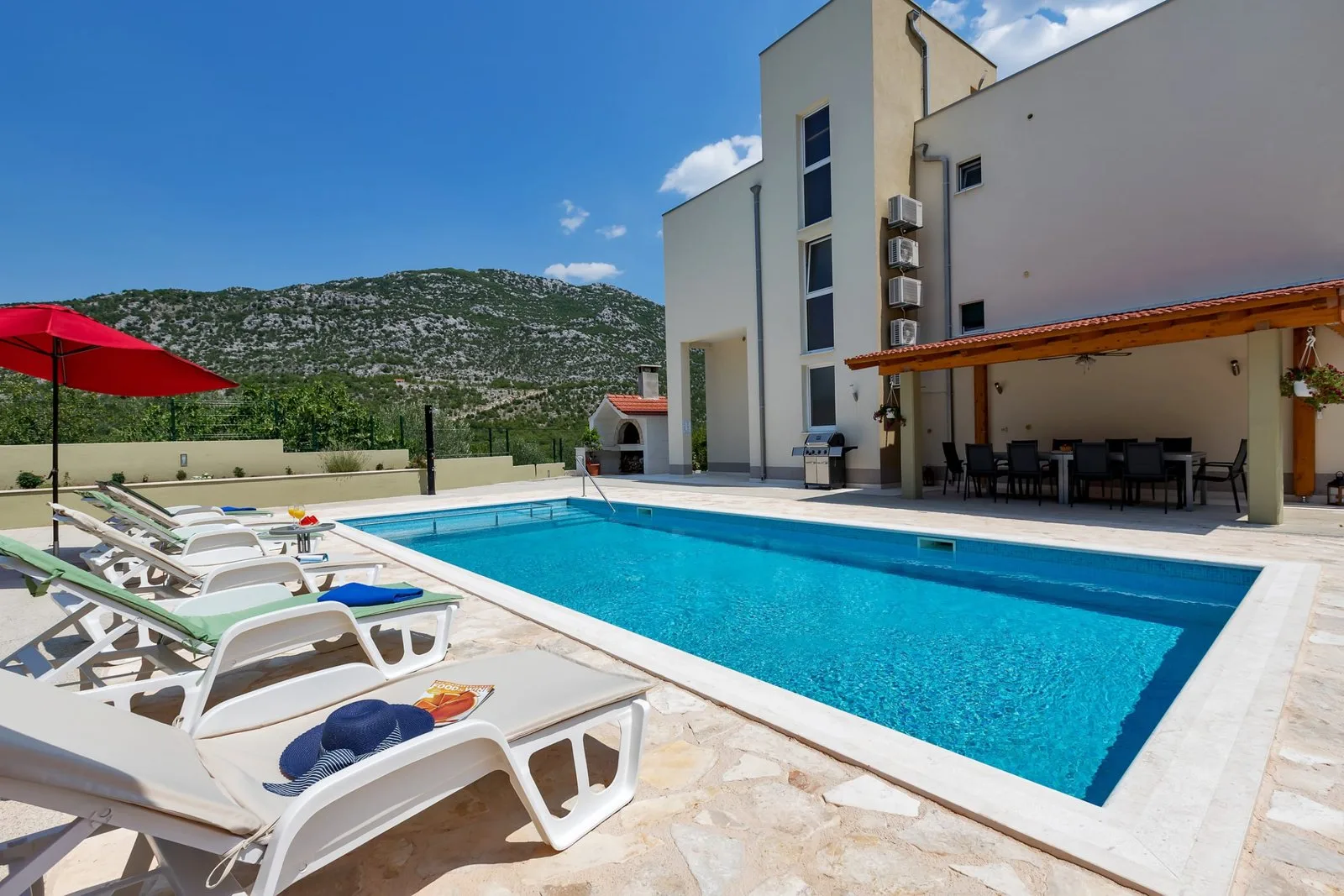 Apartments White House Rastovac