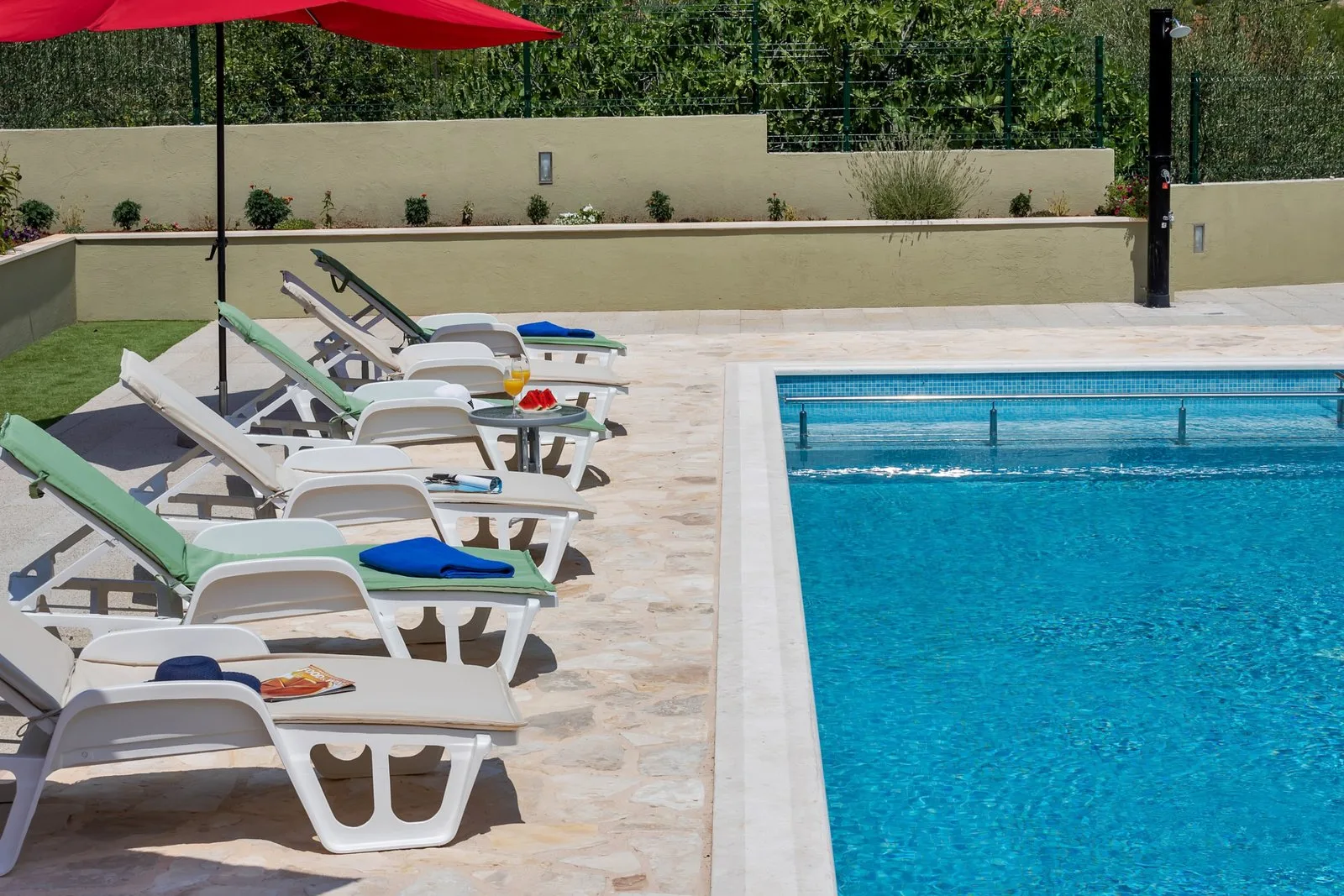 Apartments White House Rastovac
