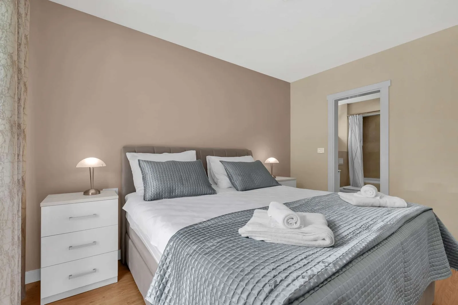 Apartments White House Rastovac