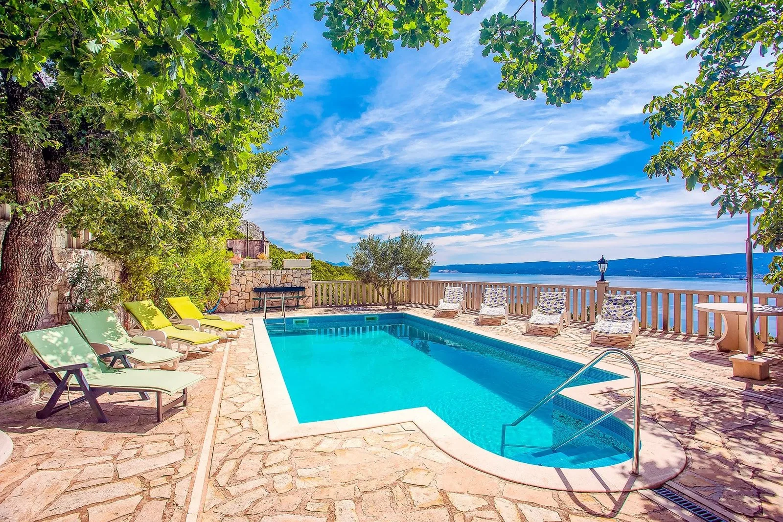 Villa Dahlia