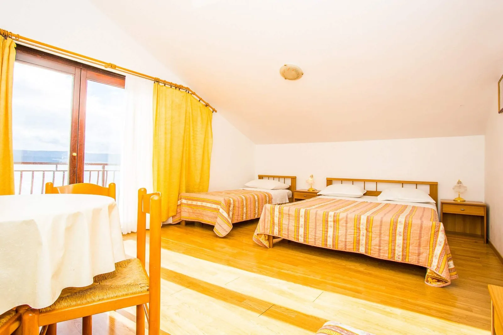 Apartments Pava