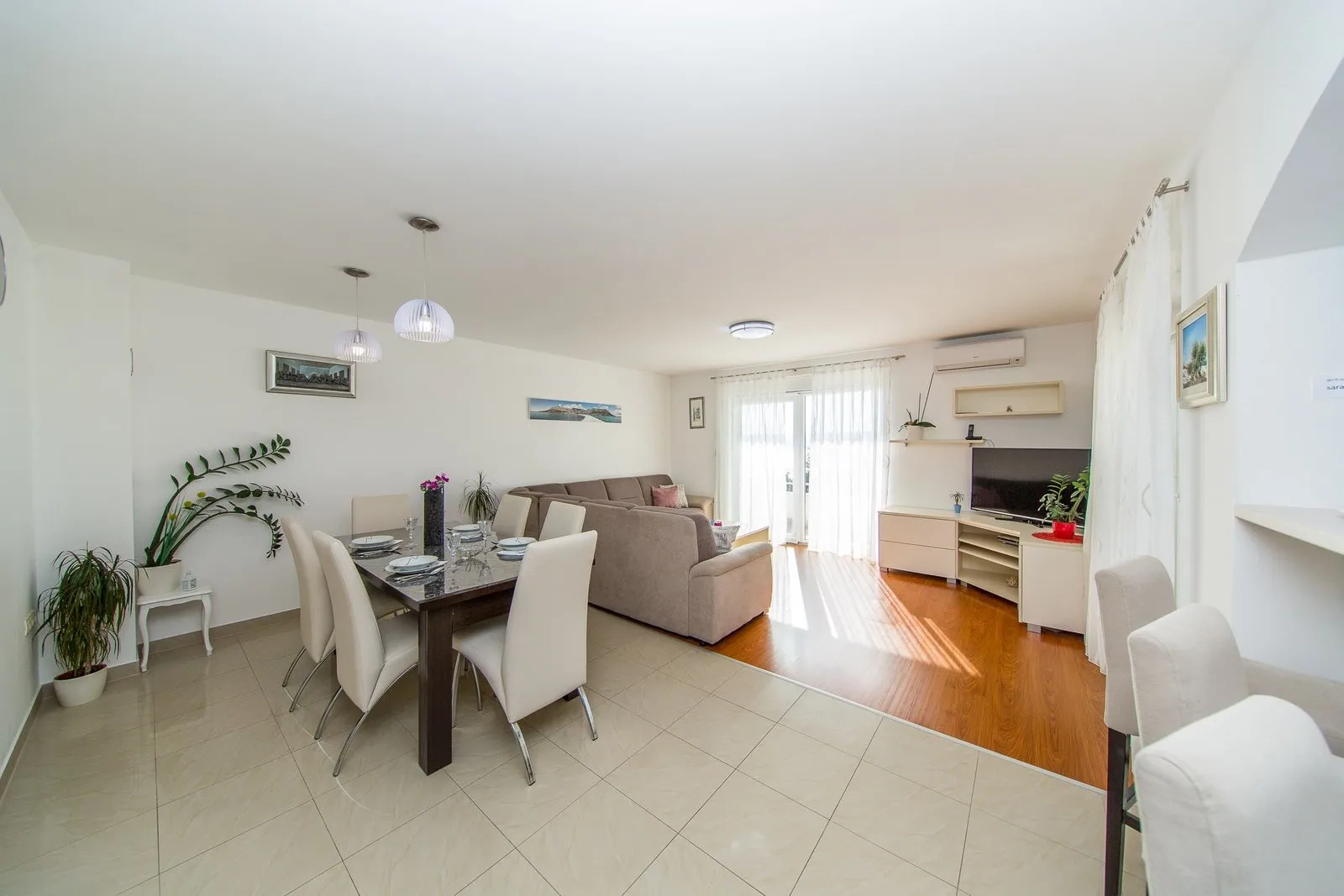 Apartment Luni