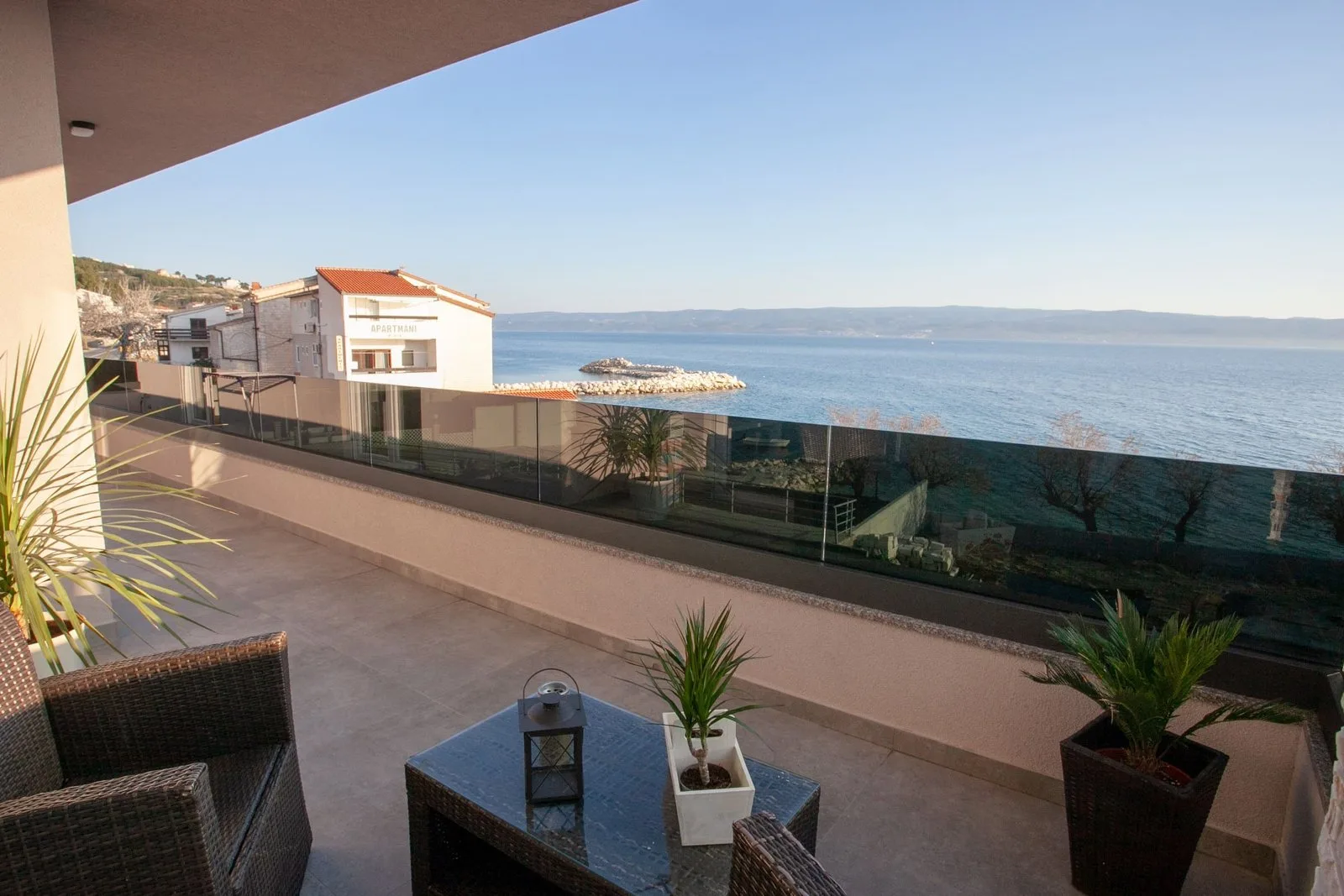 Luxury Apartment Beach