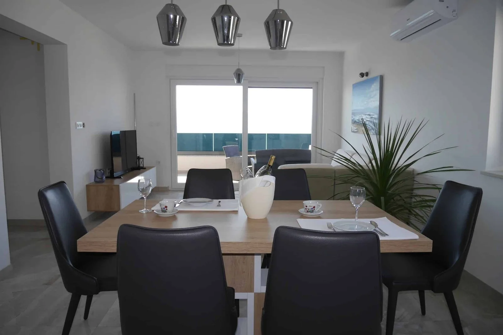 Luxury Apartment Beach