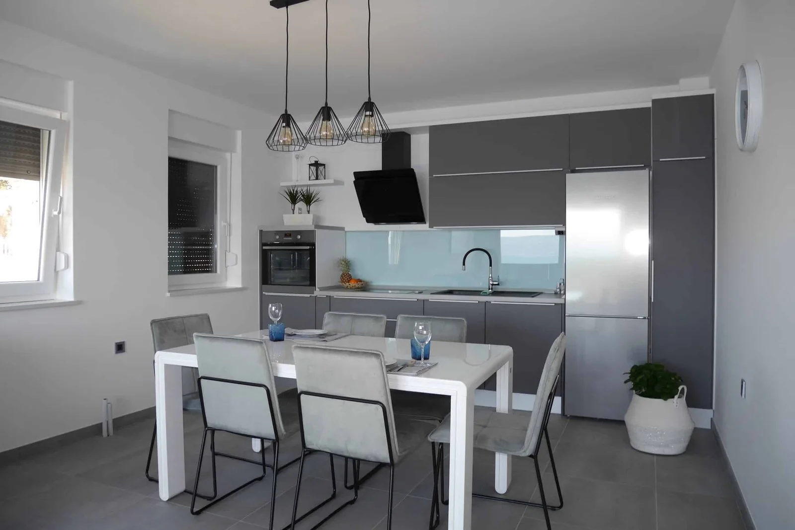 Luxury Apartment Beach