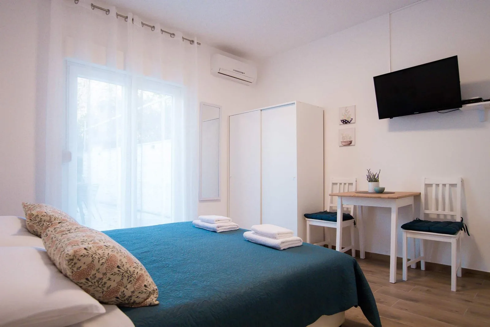 Apartments Petrich