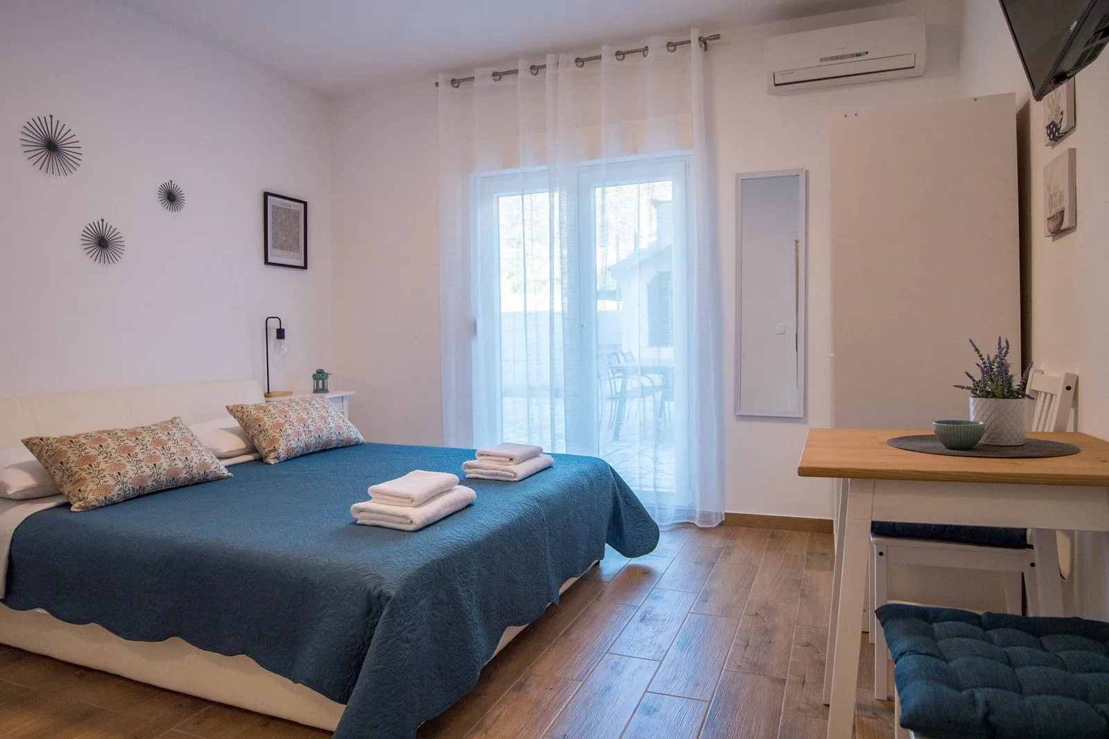 Apartments Petrich