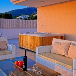 Villa Ulika Makarska Roof Terrace with jacuzzi