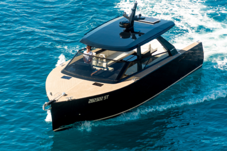 Daily Luxury Boat Rental